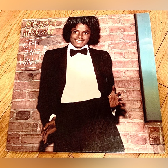 Michael Jackson - Off The Wall
(1979) -12" Vinyl Record - Picture 2 of 6